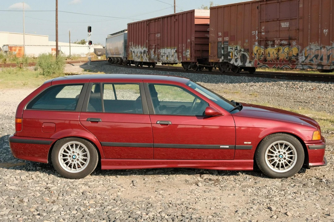 1995 BMW E36 3 Series - Image 3 of 31