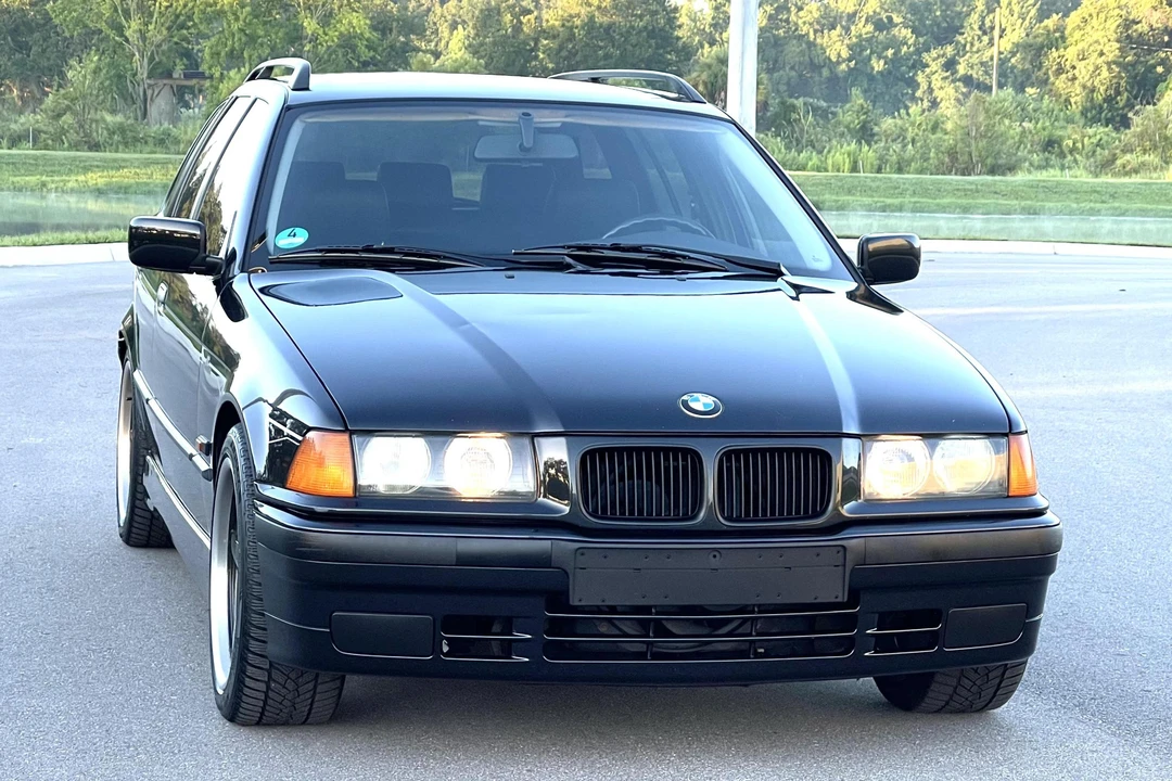 1995 BMW E36 3 Series - Image 2 of 31