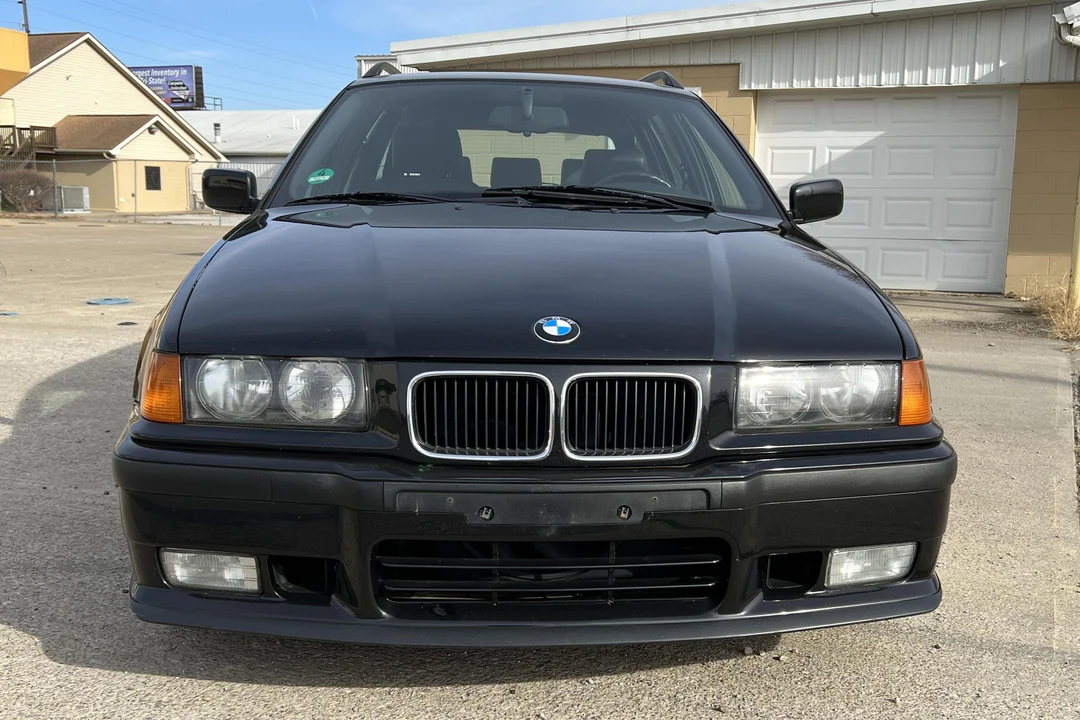 1995 BMW E36 3 Series - Image 2 of 31
