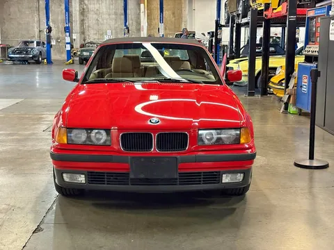 1995 BMW 323i