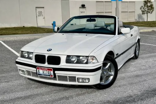 1995 BMW 325i Convertible