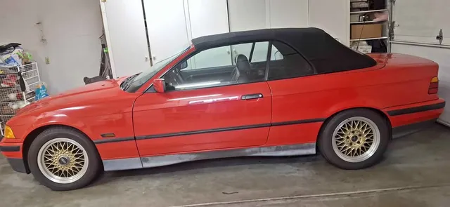 1995 BMW 325i Convertible