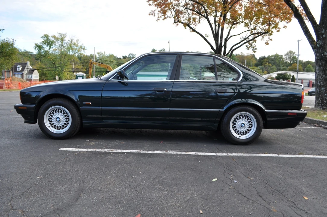1995 BMW E34 5 Series - Image 2 of 21