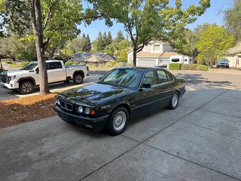 1995 BMW 5 Series 525i Sedan 4D