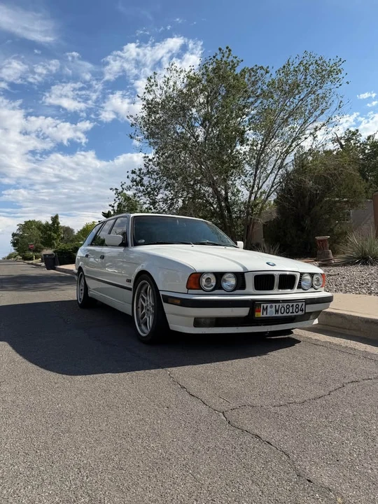 1995 BMW E34 5 Series - Image 2 of 9