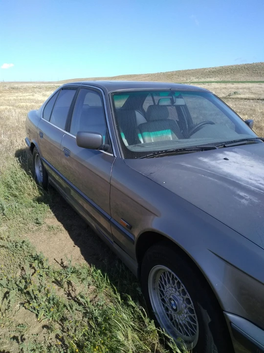 1995 BMW E34 5 Series - Image 2 of 9