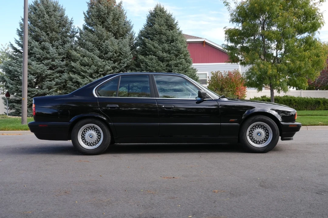 1995 BMW E34 5 Series - Image 2 of 19