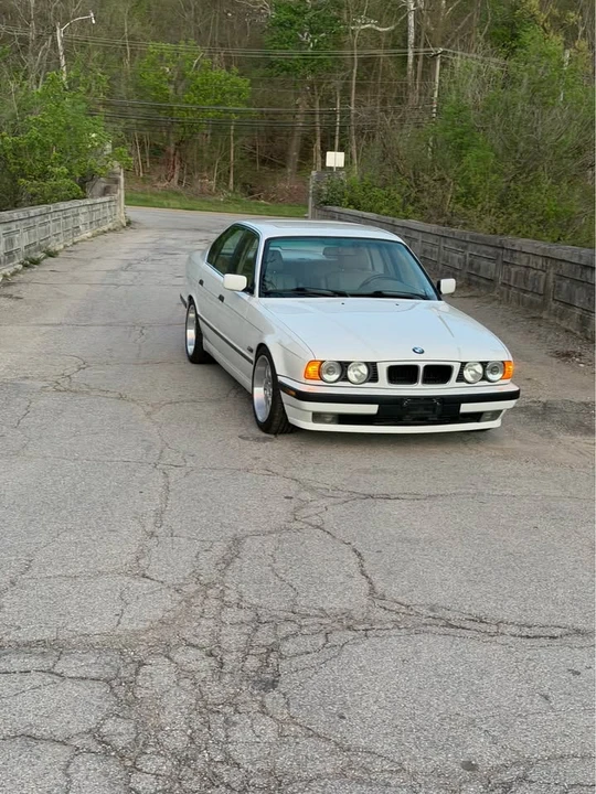 1995 BMW E34 5 Series - Image 2 of 19
