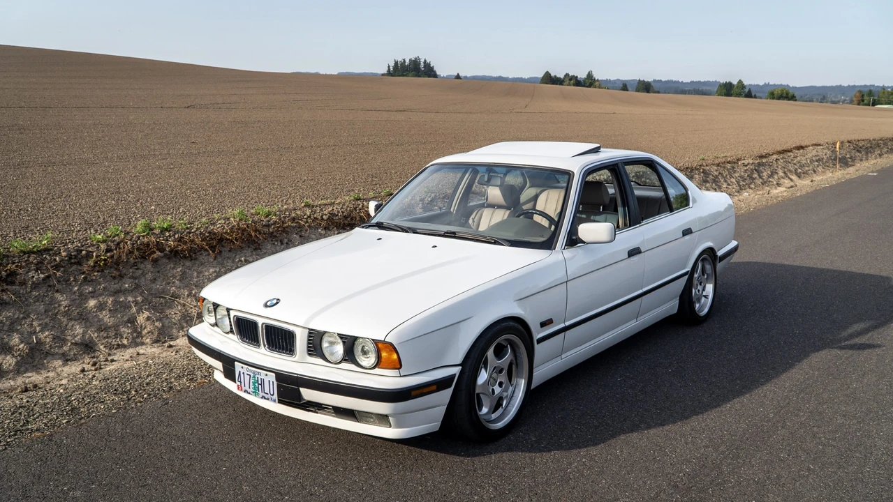 1995 BMW E34 5 Series - Image 11 of 31