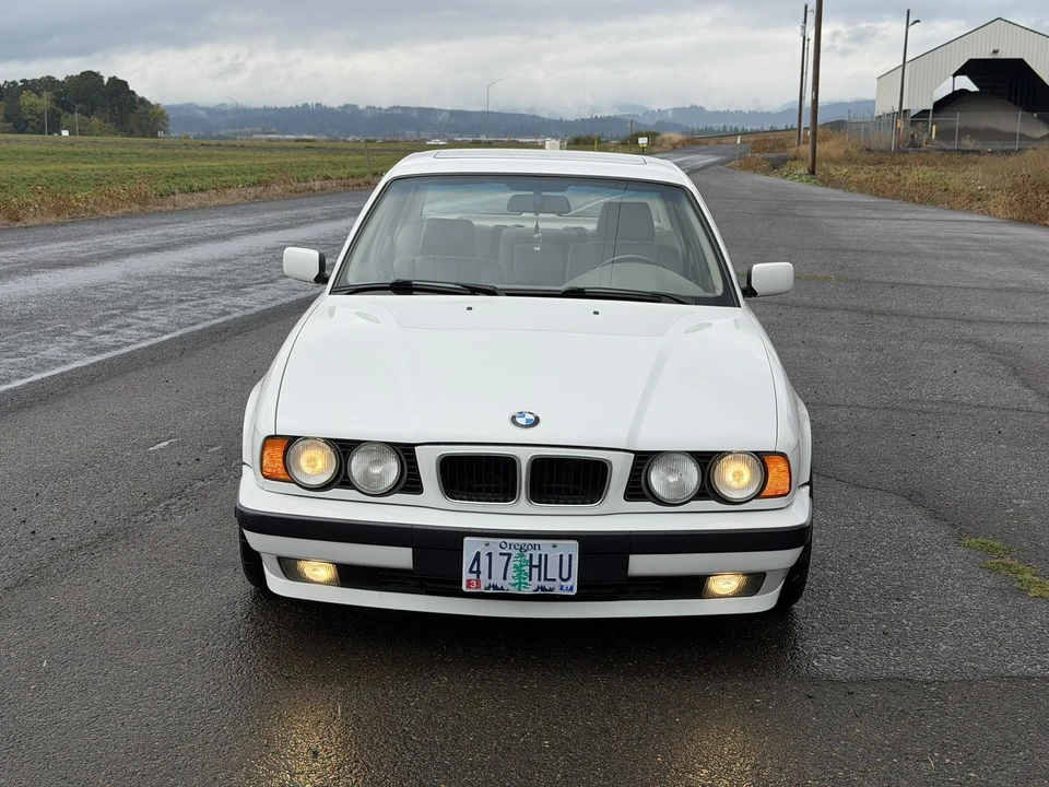 1995 BMW E34 5 Series - Image 3 of 31
