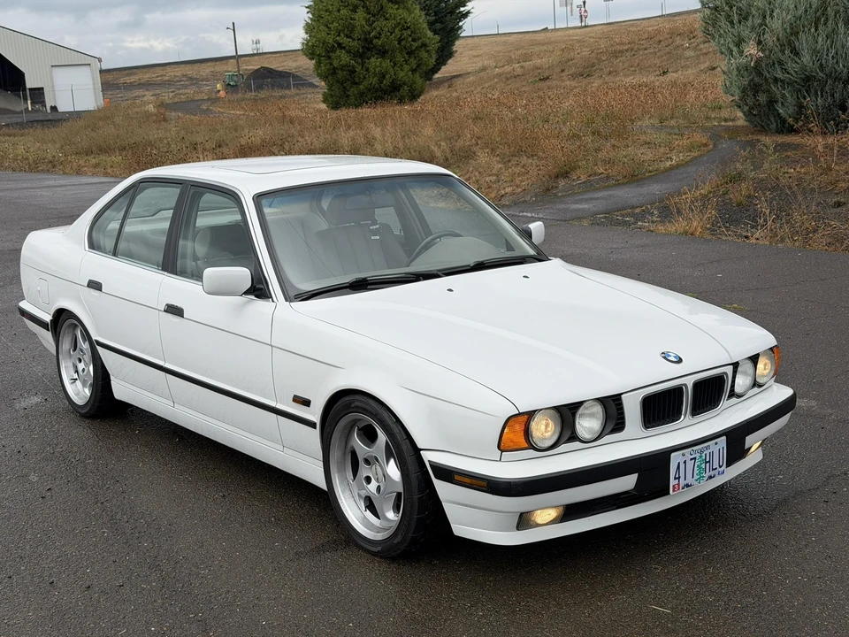 1995 BMW E34 5 Series - Image 4 of 31