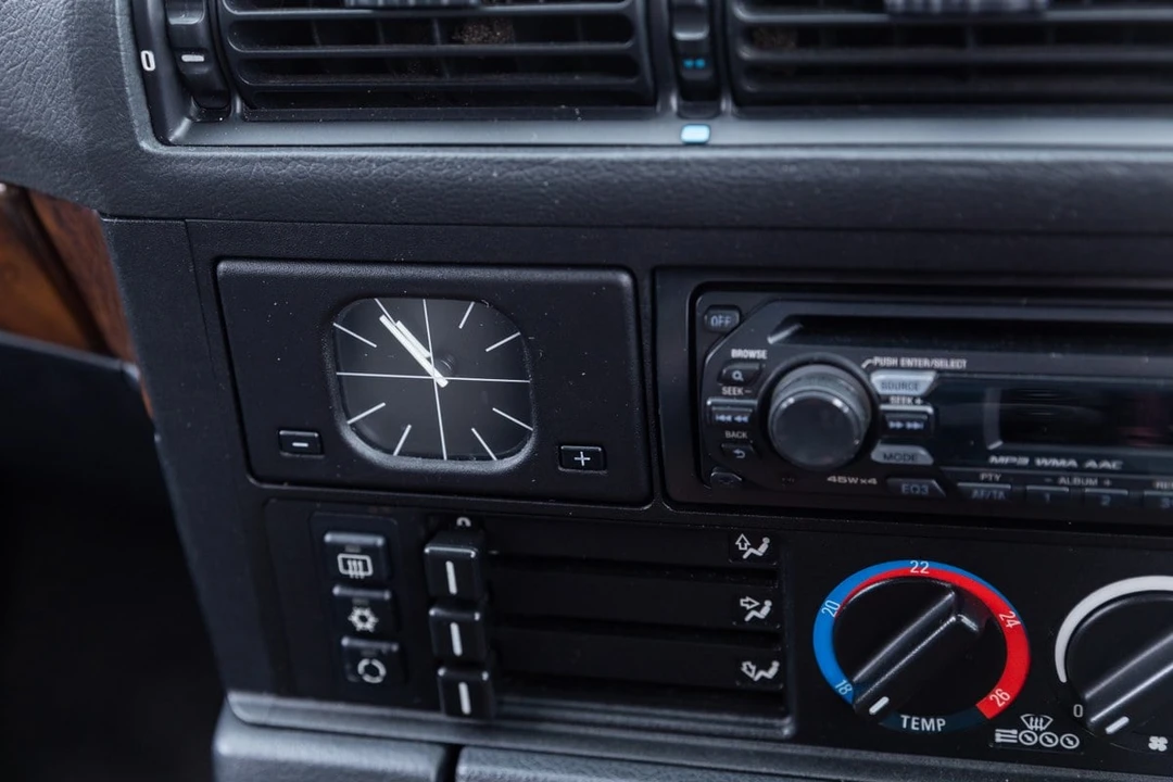 1995 BMW E34 5 Series - Image 14 of 30