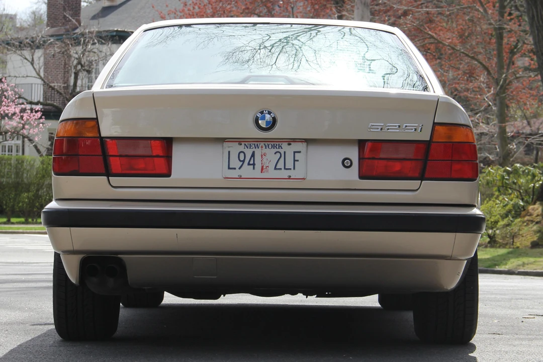 1995 BMW E34 5 Series - Image 5 of 5