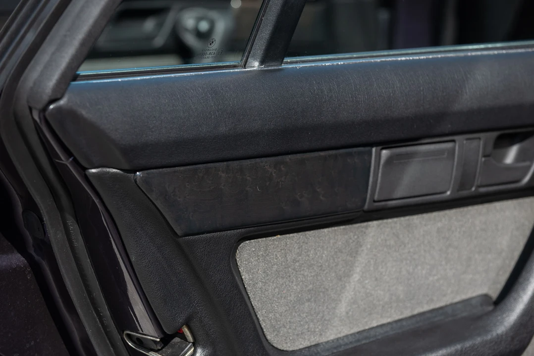 1995 BMW E34 5 Series - Image 15 of 31