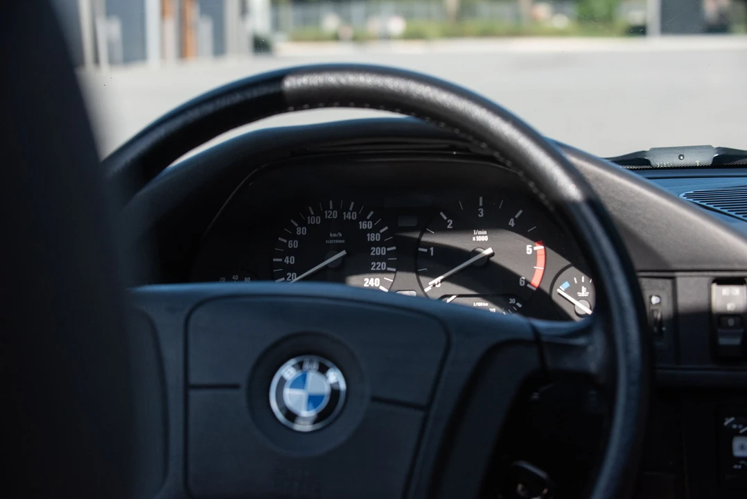 1995 BMW E34 5 Series - Image 28 of 31