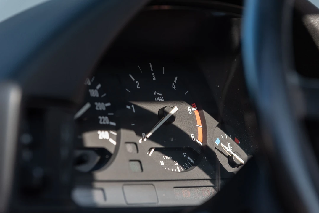 1995 BMW E34 5 Series - Image 29 of 31