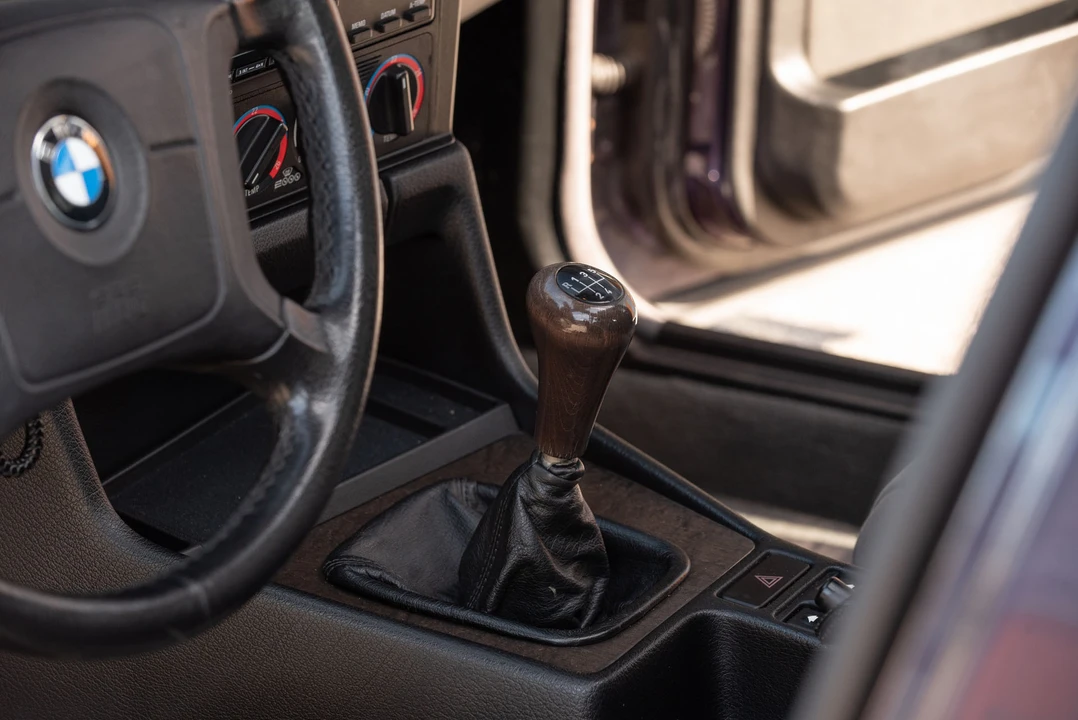 1995 BMW E34 5 Series - Image 30 of 31
