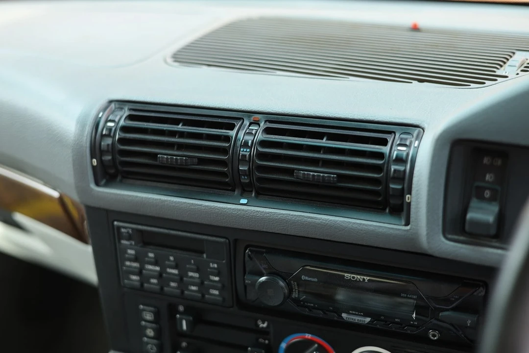 1995 BMW E34 5 Series - Image 22 of 30