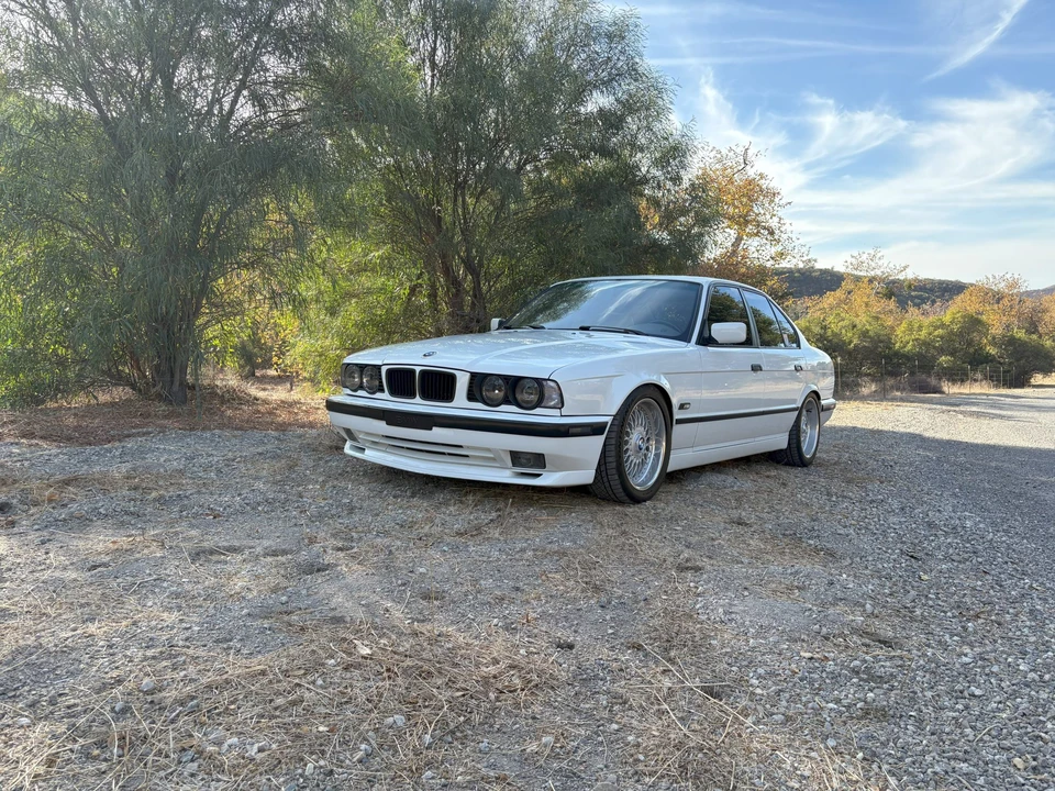 1995 BMW E34 5 Series - Image 2 of 31