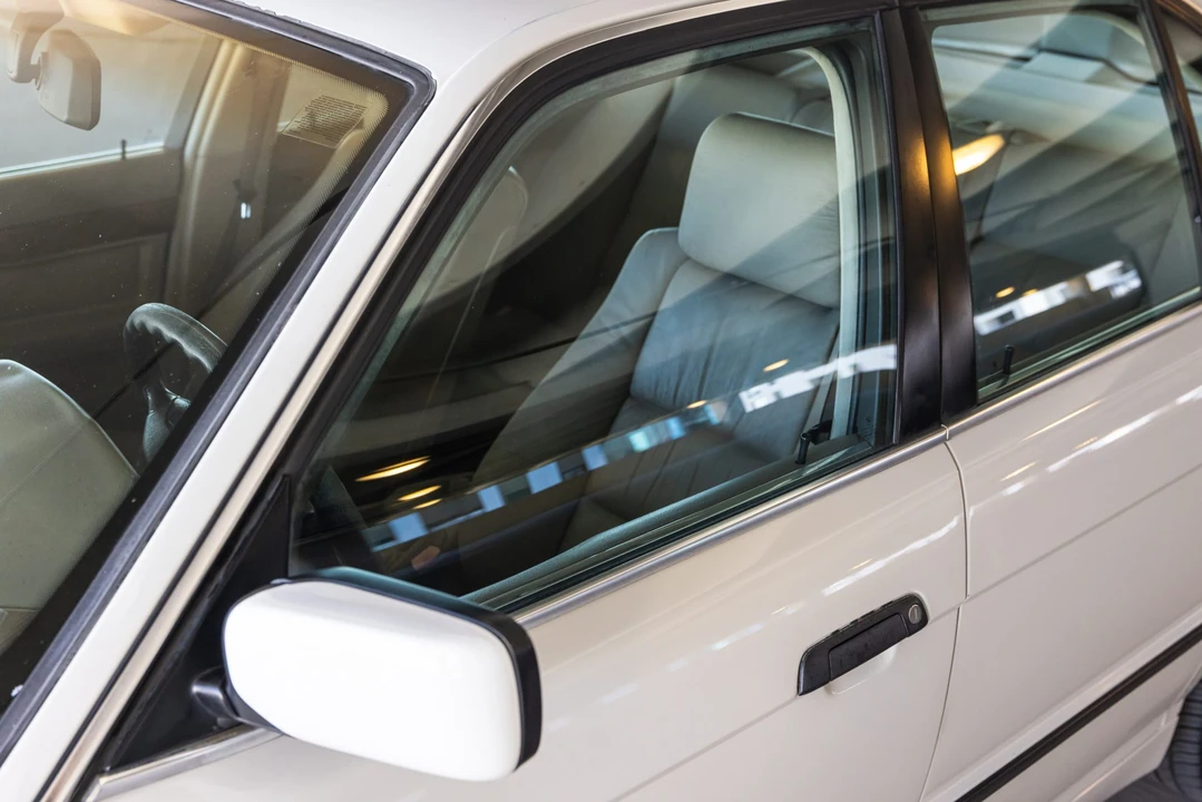 1995 BMW E34 5 Series - Image 17 of 31