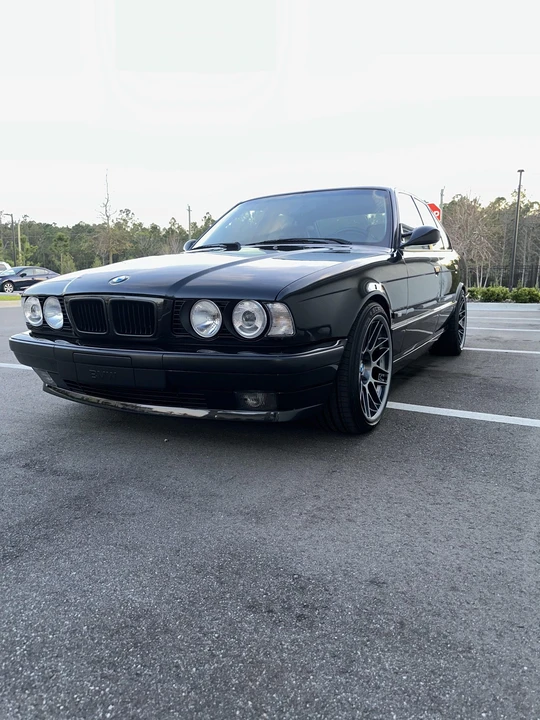 1995 BMW E34 5 Series - Image 2 of 31