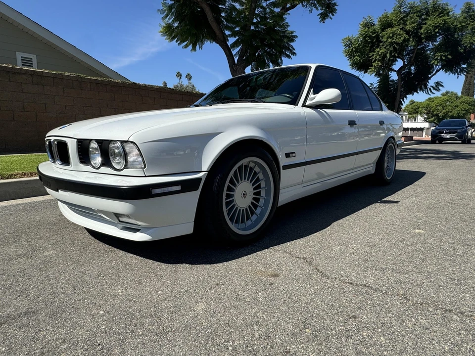 1995 BMW E34 5 Series - Image 2 of 31