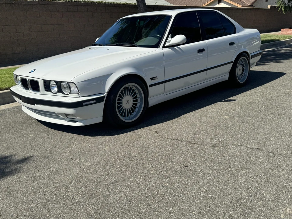 1995 BMW E34 5 Series - Image 3 of 31