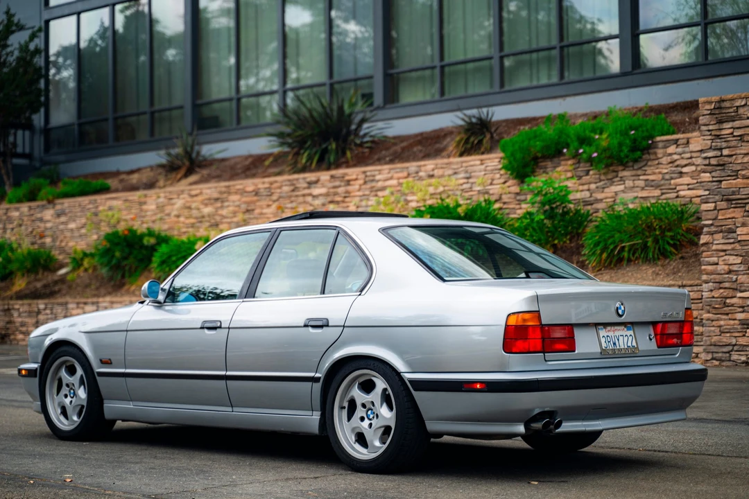 1995 BMW E34 5 Series - Image 4 of 31