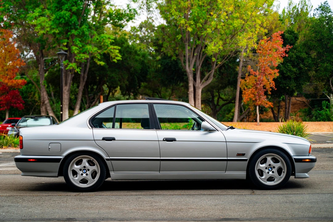 1995 BMW E34 5 Series - Image 8 of 31