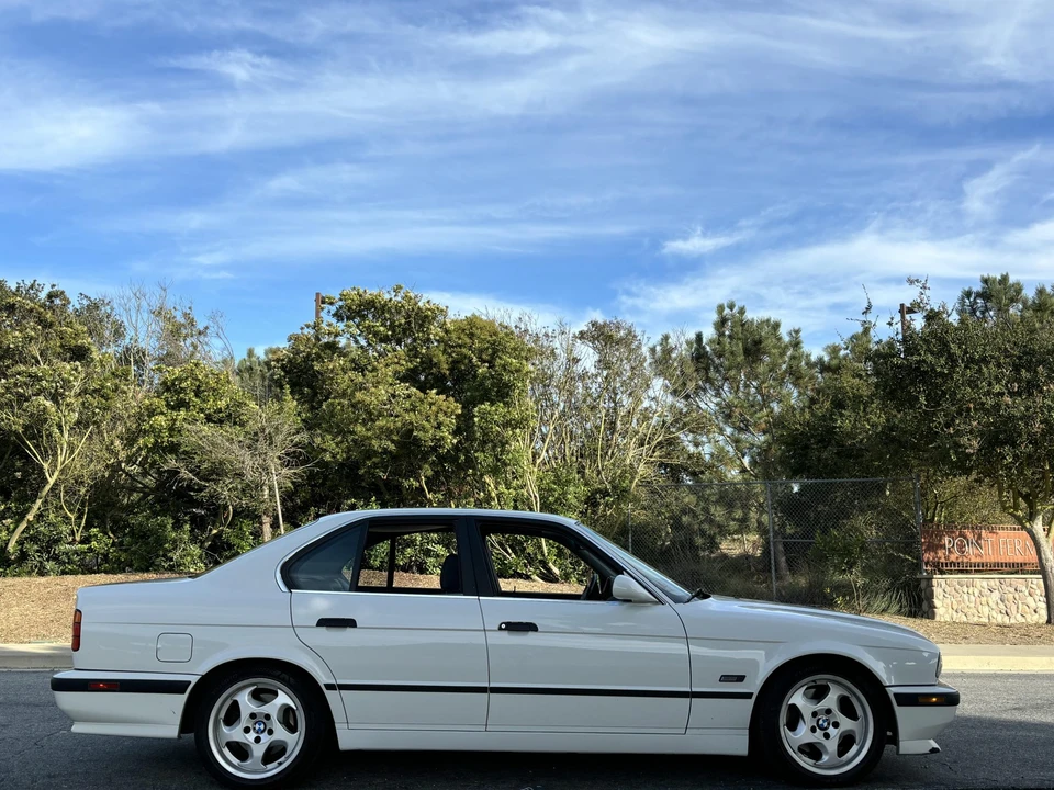 1995 BMW E34 5 Series - Image 7 of 31