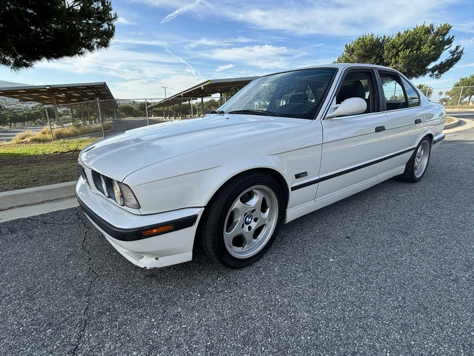 1995 BMW E34 5 Series - Image 2 of 31