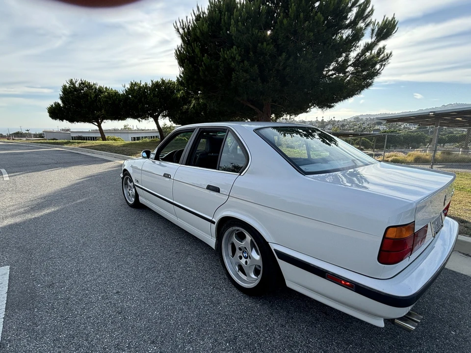 1995 BMW E34 5 Series - Image 4 of 31
