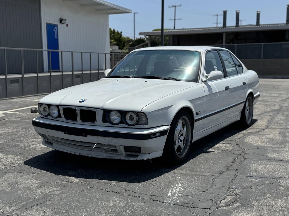 1995 BMW E34 5 Series - Image 2 of 31