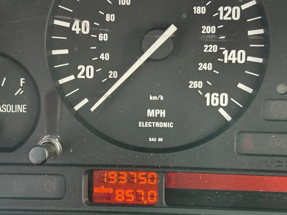 1995 BMW E34 5 Series - Image 30 of 31