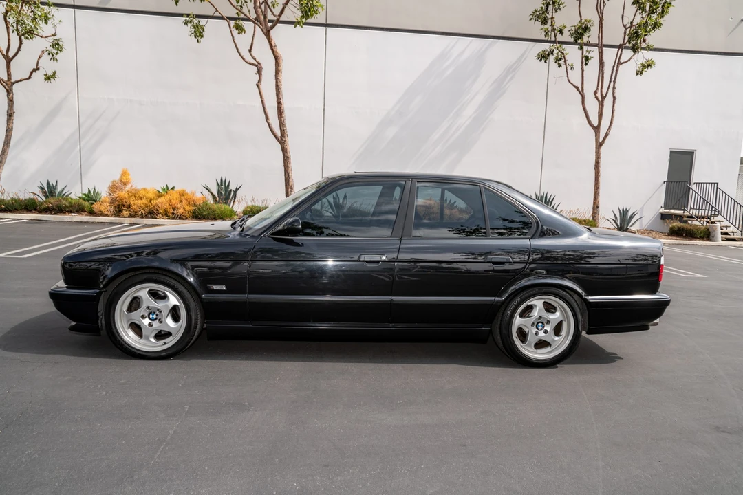 1995 BMW E34 5 Series - Image 7 of 31