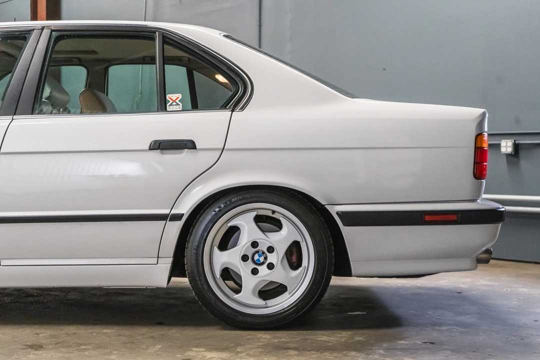 1995 BMW E34 5 Series - Image 19 of 31