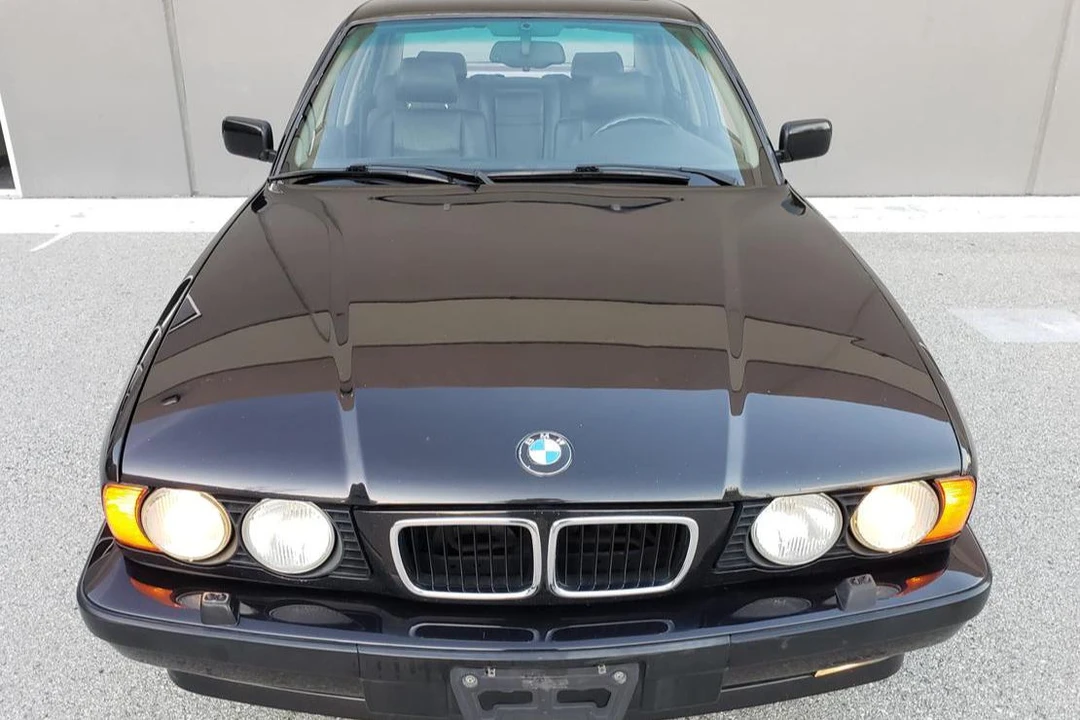 1995 BMW E34 5 Series - Image 2 of 31