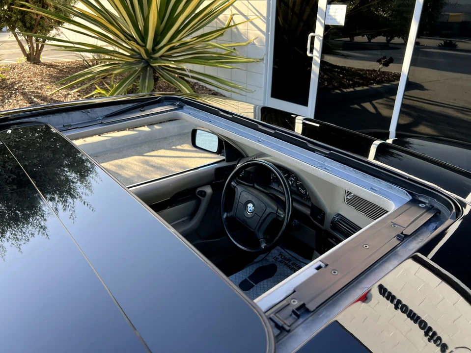 1995 BMW E34 5 Series - Image 22 of 31