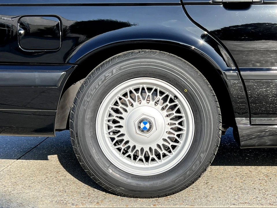 1995 BMW E34 5 Series - Image 28 of 31