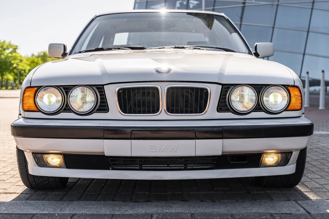 1995 BMW E34 5 Series - Image 10 of 31