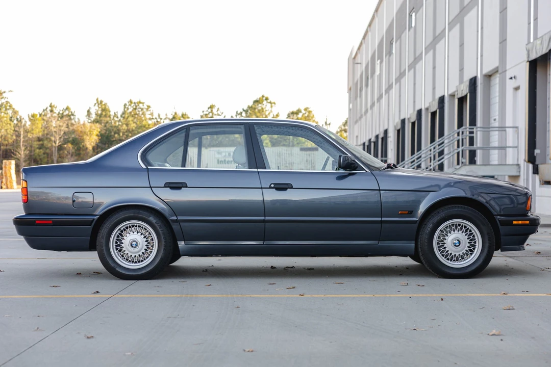 1995 BMW E34 5 Series - Image 30 of 31