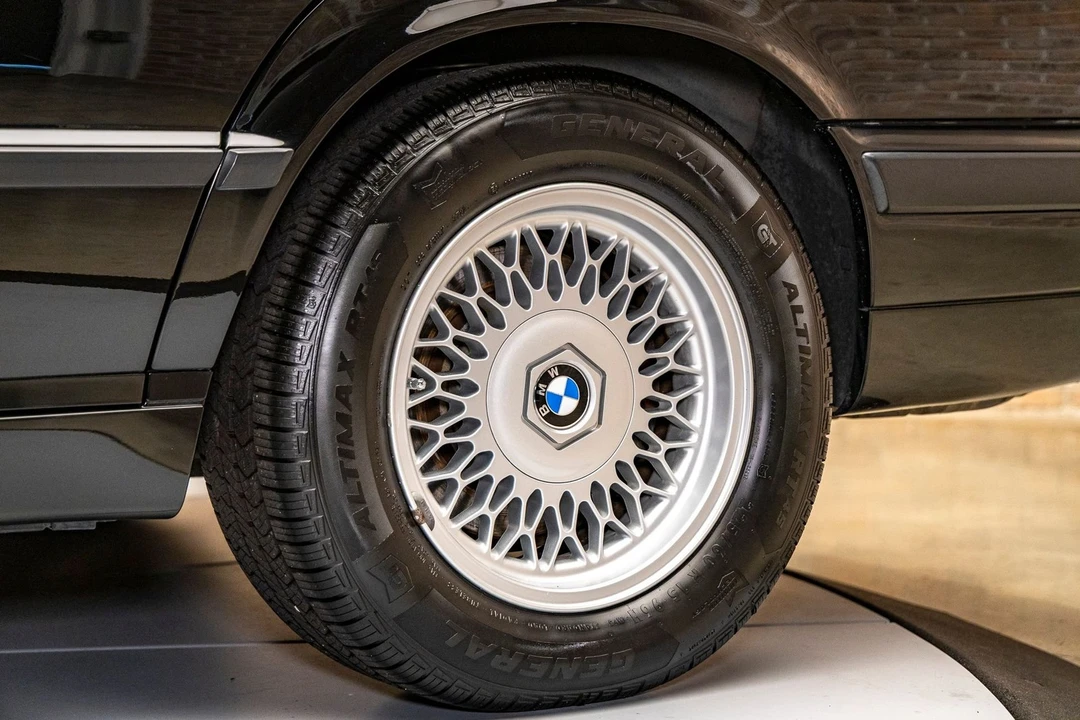 1995 BMW E34 5 Series - Image 12 of 21