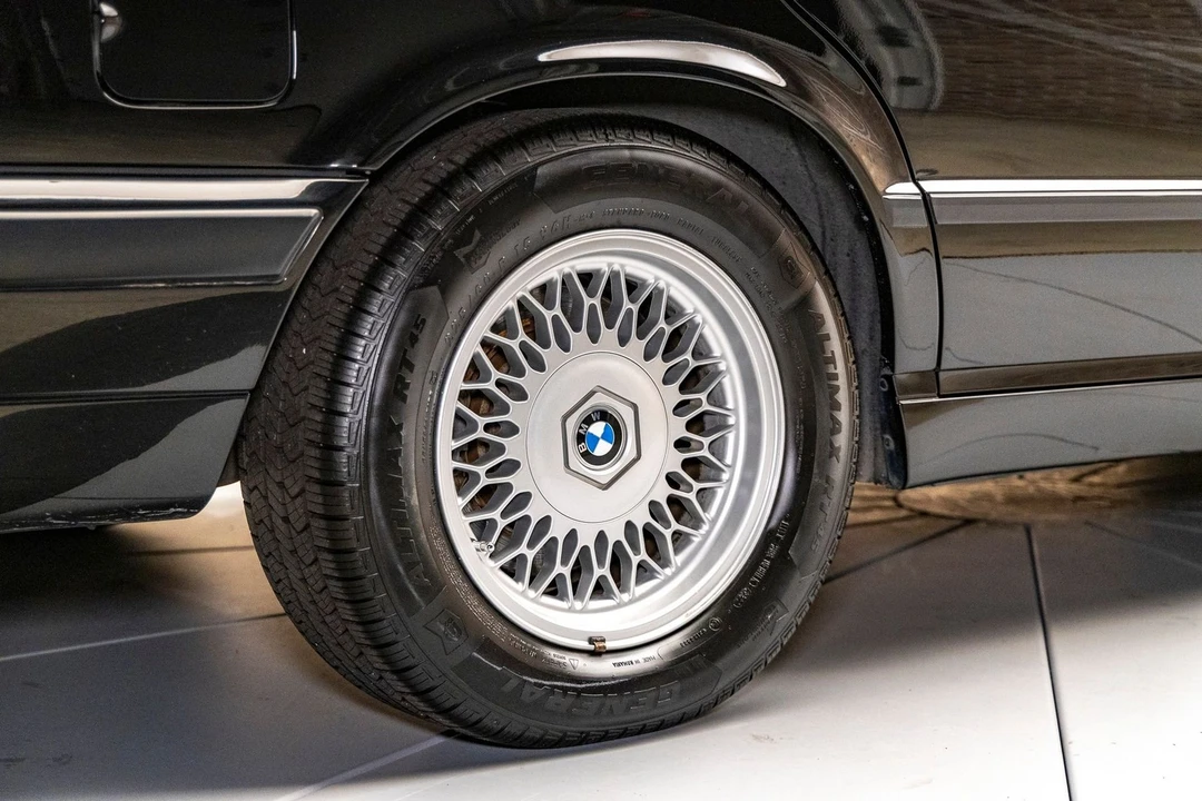 1995 BMW E34 5 Series - Image 13 of 21