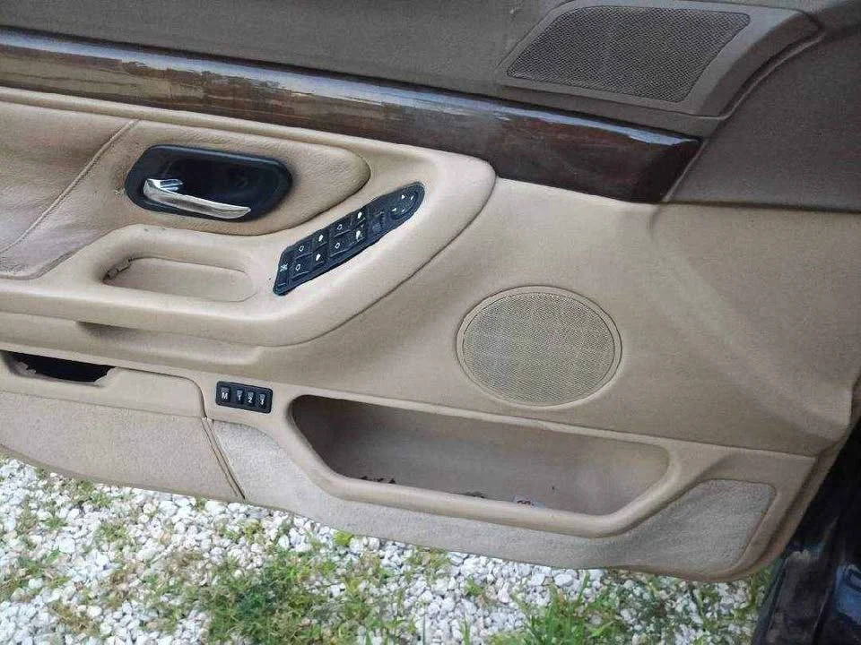 1995 BMW E38 7 Series - Image 5 of 8