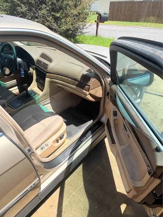 1995 BMW E38 7 Series - Image 9 of 13