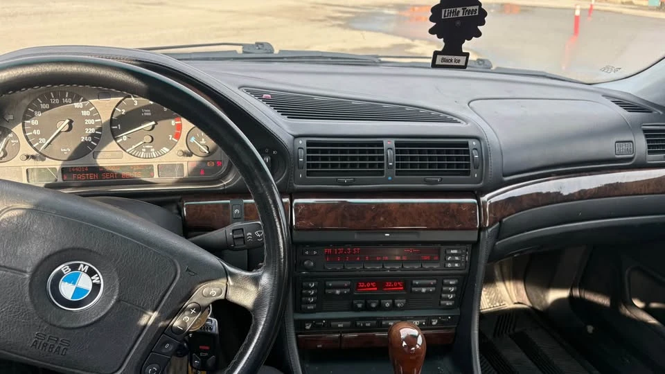 1995 BMW E38 7 Series - Image 13 of 13