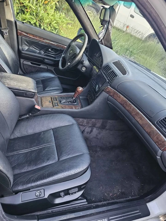1995 BMW E38 7 Series - Image 6 of 7
