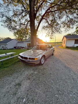1995 BMW 740i