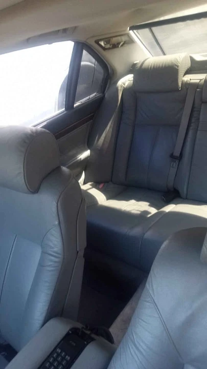 1995 BMW E38 7 Series - Image 10 of 11