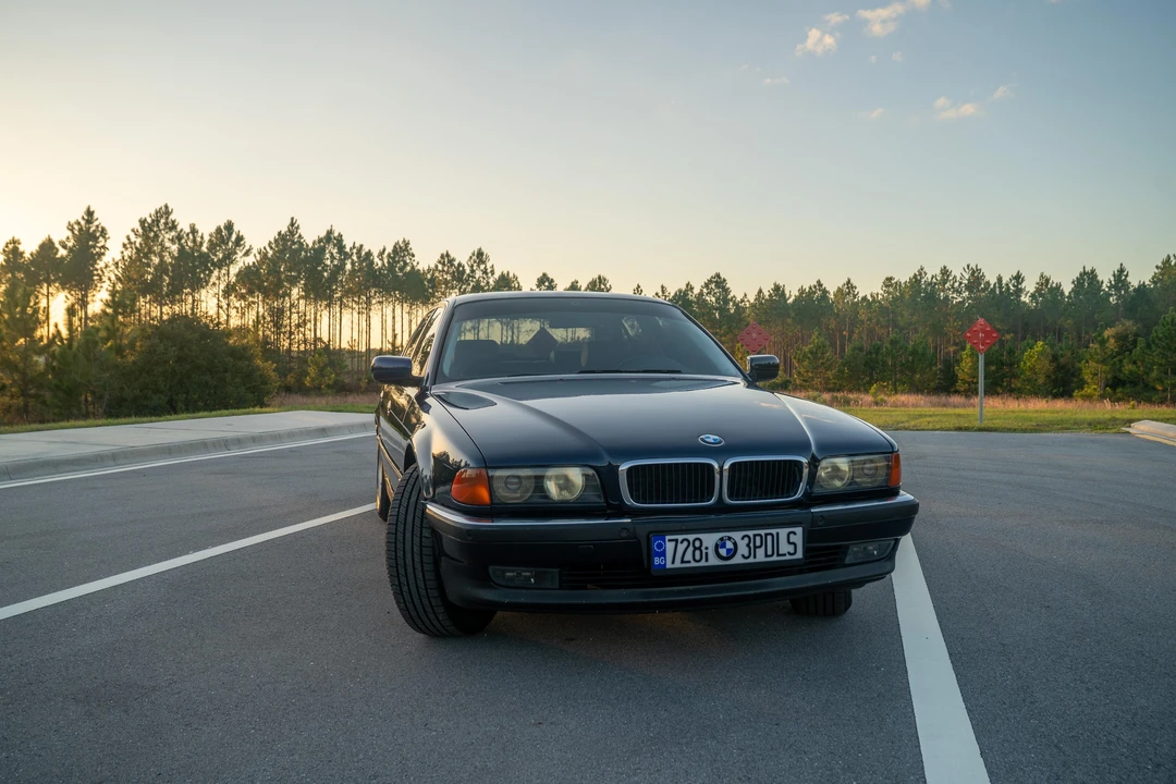 1995 BMW E38 7 Series - Image 16 of 31